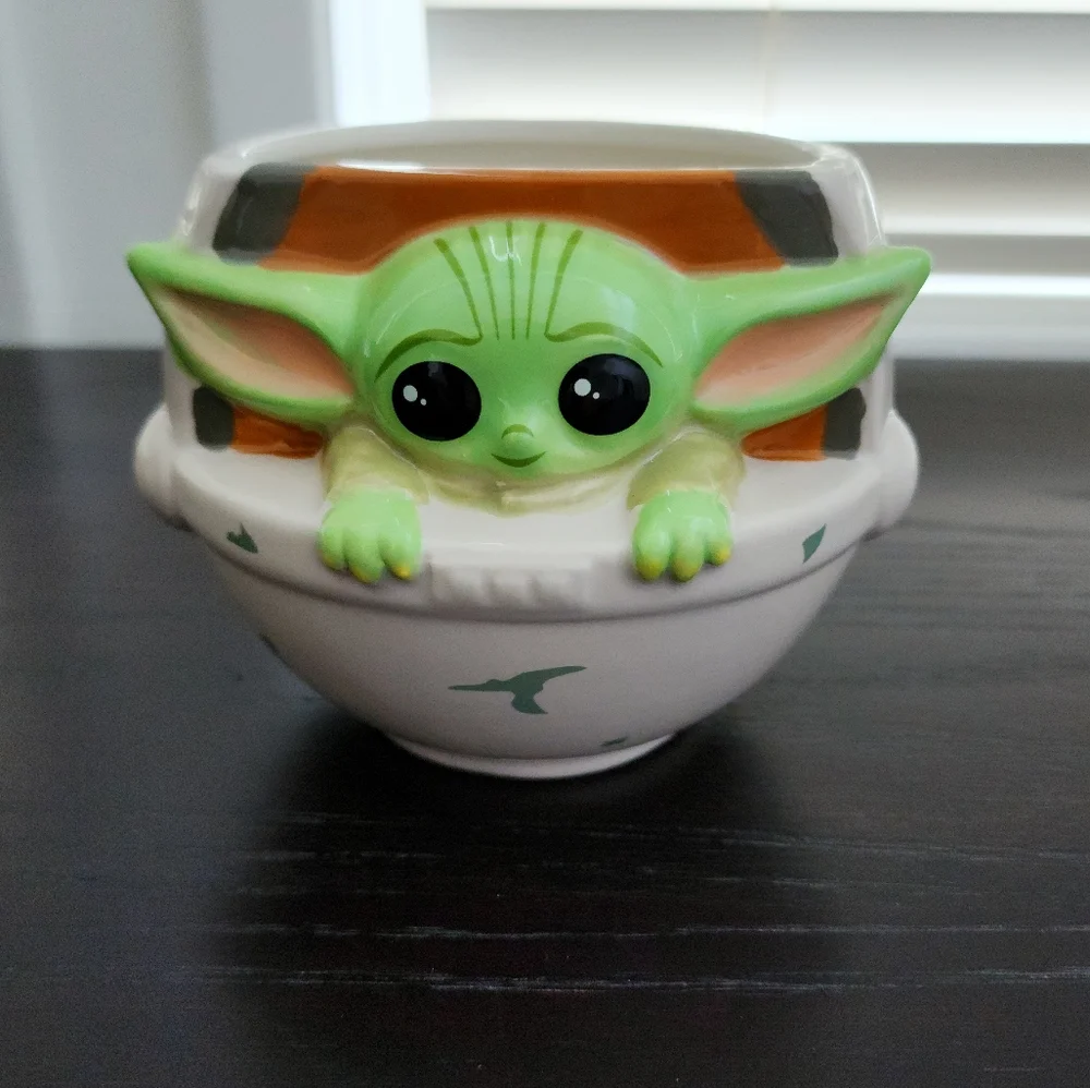 Disney Star Wars Baby Yoda Grogu Large‎ Coffee Mug NWOT